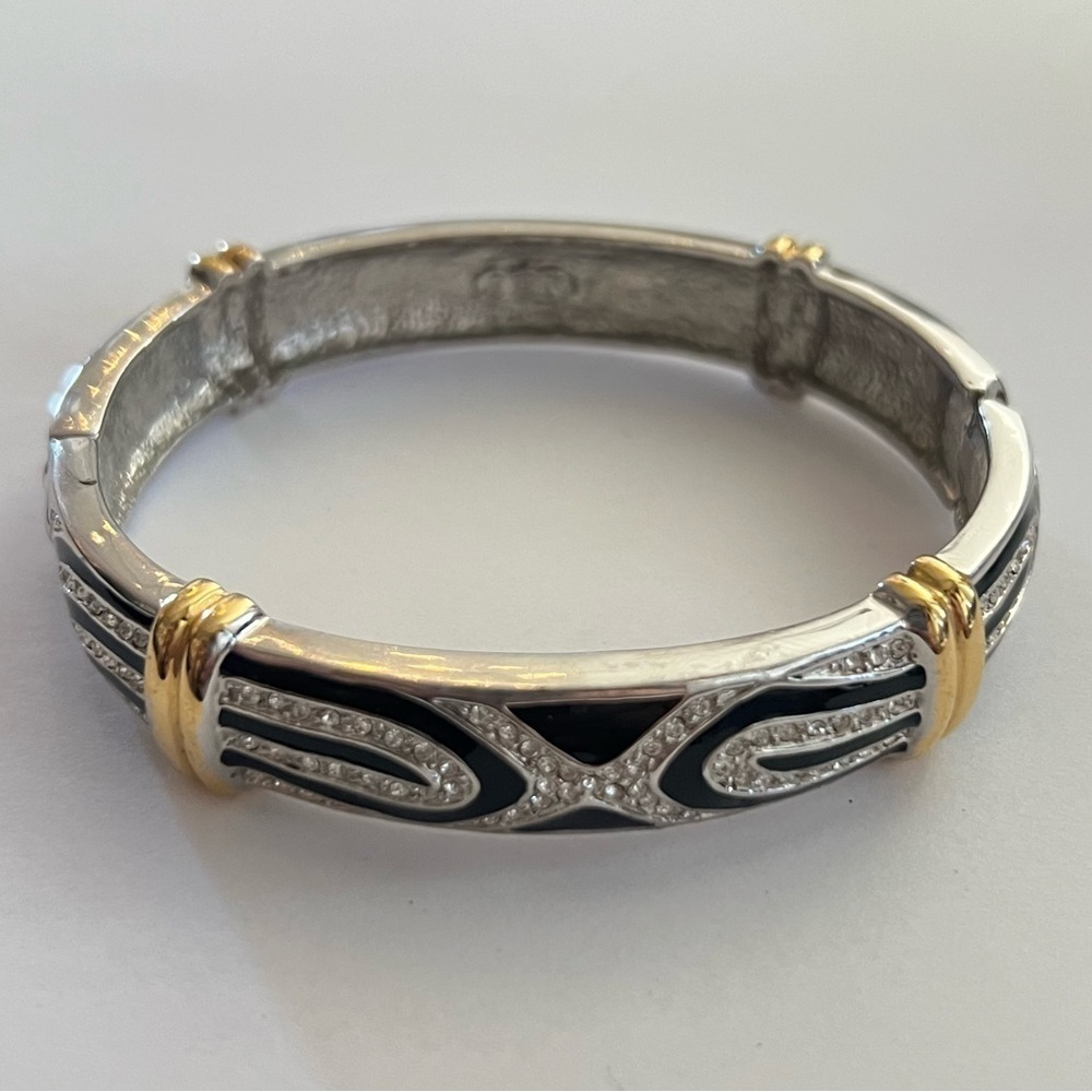 VTG Camrose & Kross Jackie Kennedy Cleopatra Bangle Black Silver Accents